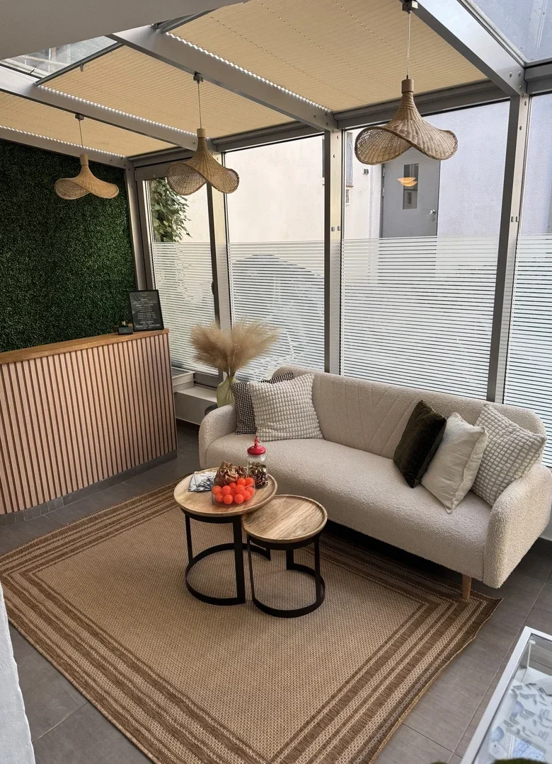 wnetrze-salonu-kobido-warsaw-przestrzen-dla-klienta